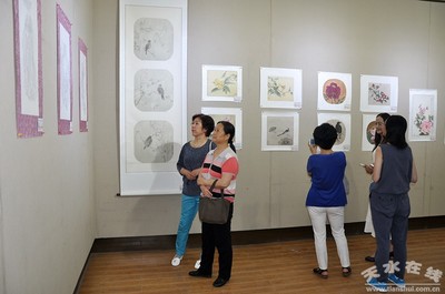 天水市文化館2015年春季免費輔導班書畫作品匯報展開展--天水在線