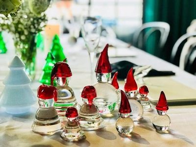 挪威海產攜手老牌水晶品牌，在滬首辦可持續餐桌藝術文化活動，共話商業創新與責任